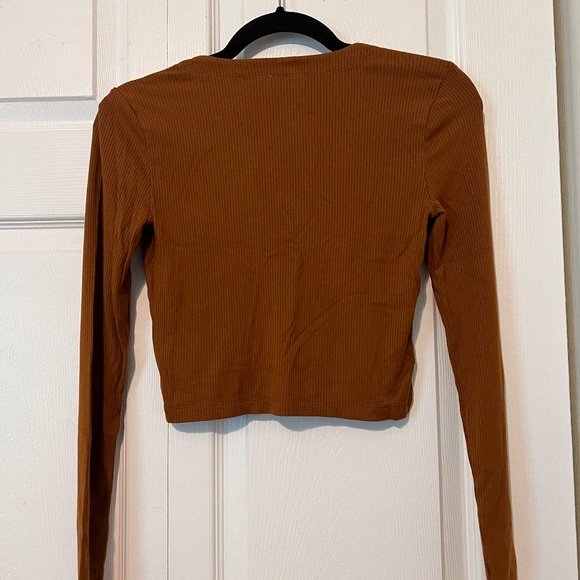 Aritzia - Wilfred - Orange/Tan Button Down - XS - Picture 2 of 2